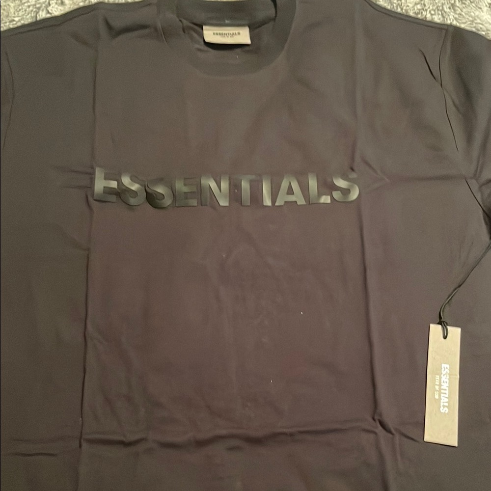 Essentials Black Men's tee shirt size medium brand new with tags
